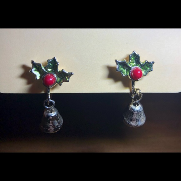 Clip-on holiday earrings - Picture 1 of 4